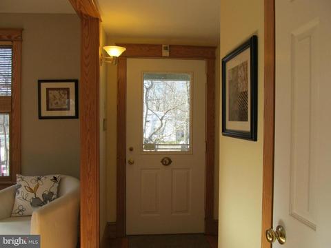 41 Oswego Ave, Silver Spring, MD 20910 photo 3