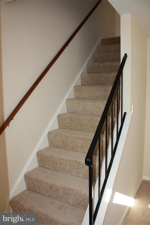 130 Key Pkwy, Frederick, MD 21702 photo 2