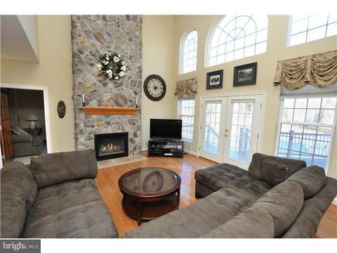 8 Jerrick Ct, Mount Laurel, NJ 08054 photo 5