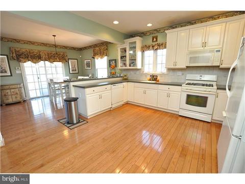 8 Jerrick Ct, Mount Laurel, NJ 08054 photo 8