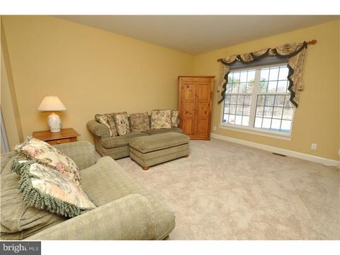 8 Jerrick Ct, Mount Laurel, NJ 08054 photo 10