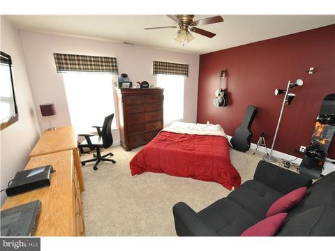 8 Jerrick Ct, Mount Laurel, NJ 08054 photo 13