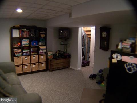 403 Crosswinds Dr, Lititz, PA 17543 photo 29