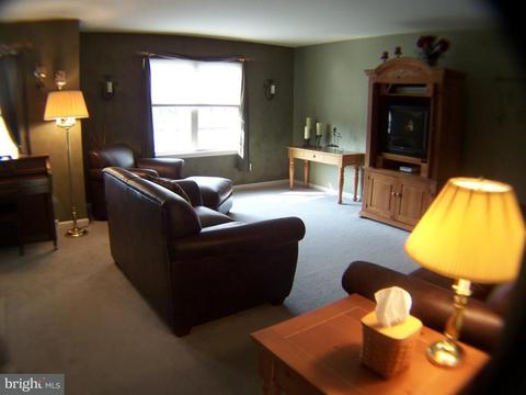 403 Crosswinds Dr, Lititz, PA 17543 photo 11