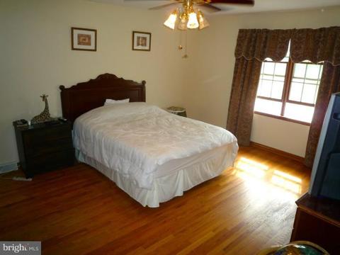 157 Honora Dr, Bear, DE 19701 photo 12