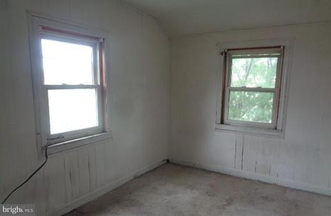 8166 Kavanagh Rd, Dundalk, MD 21222 photo 8