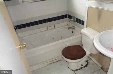 8166 Kavanagh Rd, Dundalk, MD 21222 photo 6