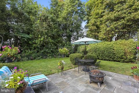 218 Normandy Dr, Silver Spring, MD 20901 photo 14