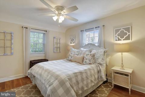 218 Normandy Dr, Silver Spring, MD 20901 photo 22