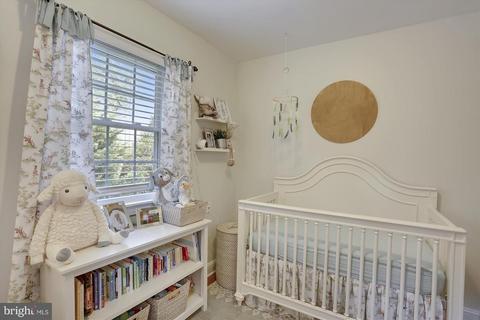 218 Normandy Dr, Silver Spring, MD 20901 photo 27