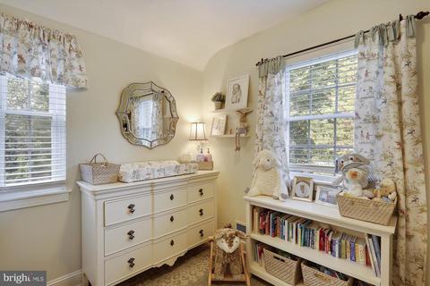 218 Normandy Dr, Silver Spring, MD 20901 photo 29