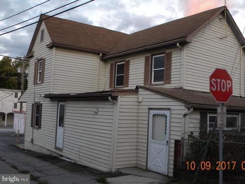 6 Elger St, Union Bridge, MD 21791 photo 2