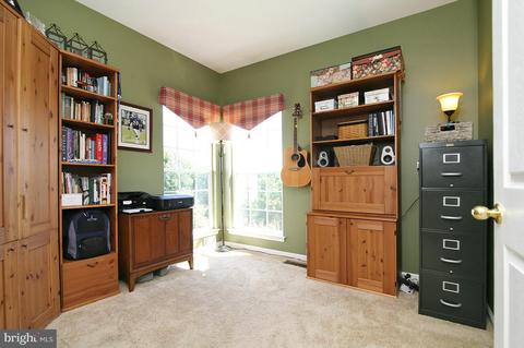 412 Barton Ct, Westminster, MD 21157 photo 8