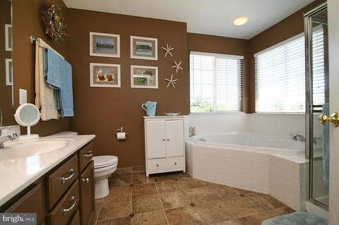 412 Barton Ct, Westminster, MD 21157 photo 15