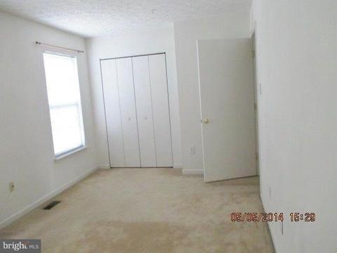 7616 Gladstone Rd, Baltimore, MD 21244 photo 5