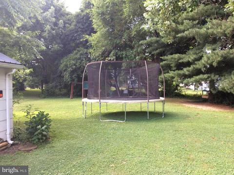 104 Thompson St, Hurlock, MD 21643 photo 6
