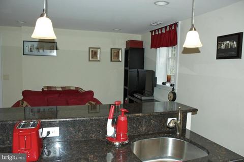 1628 C St SE #B-1, Washington, DC 20003 photo 3