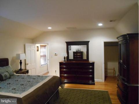 27 Perry Dr, Ewing, NJ 08628 photo 15