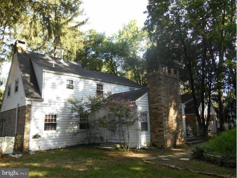 27 Perry Dr, Ewing, NJ 08628 photo 3