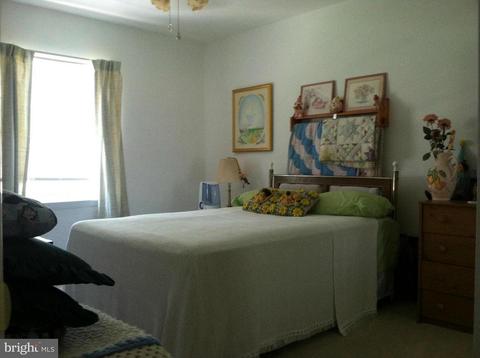 9175 Hitching Post Ln #E, Laurel, MD 20723 photo 4