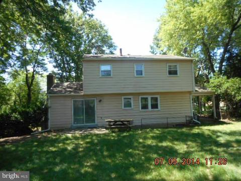 8508 Good Luck Rd, Lanham, MD 20706 photo 3