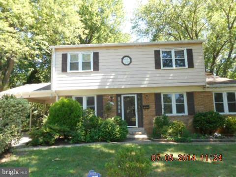 8508 Good Luck Rd, Lanham, MD 20706 photo 1