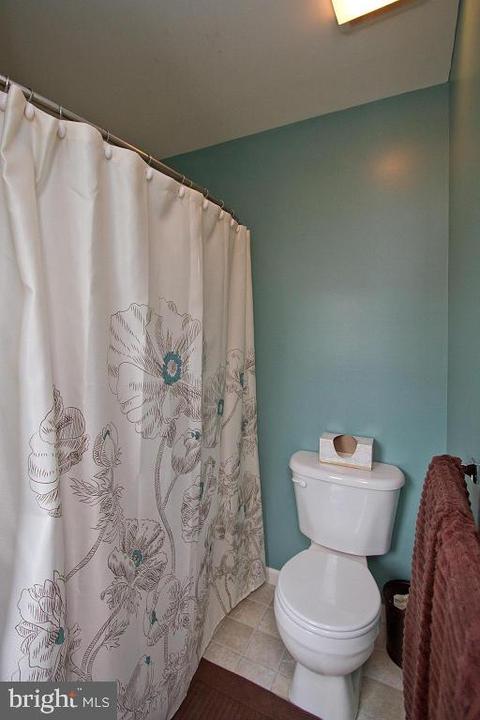 729 Keller Dr, Lititz, PA 17543 photo 26