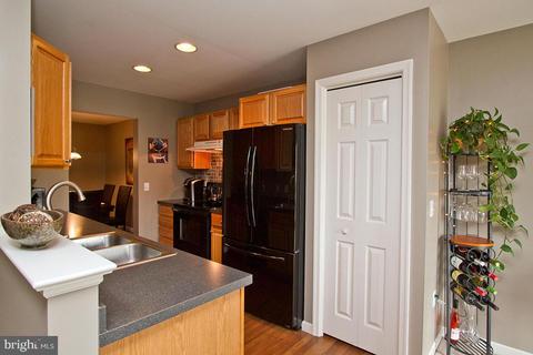 729 Keller Dr, Lititz, PA 17543 photo 13
