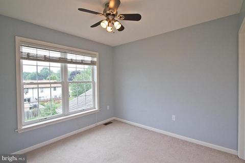 729 Keller Dr, Lititz, PA 17543 photo 27