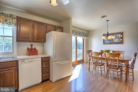 204 Joyce Dr, Lititz, PA 17543 photo 27