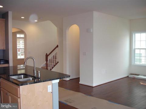 2117 Battery Ln, Frederick, MD 21702 photo 7