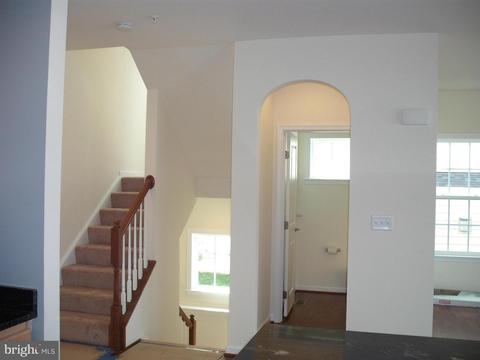 2117 Battery Ln, Frederick, MD 21702 photo 5