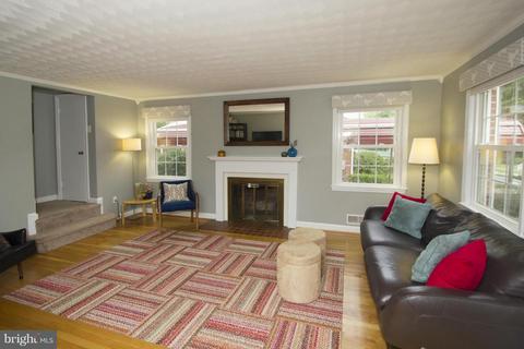 2910 Hardy Ave, Silver Spring, MD 20902 photo 5