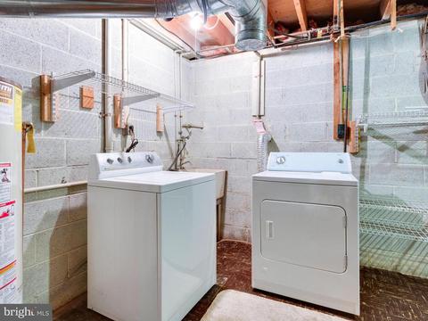 6904 Gillings Rd, Springfield, VA 22152 photo 24