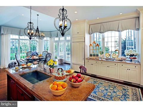 305 Beaumont Rd, Devon, PA 19333 photo 11