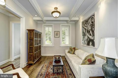 918 7th St NE, Washington, DC 20002 photo 4