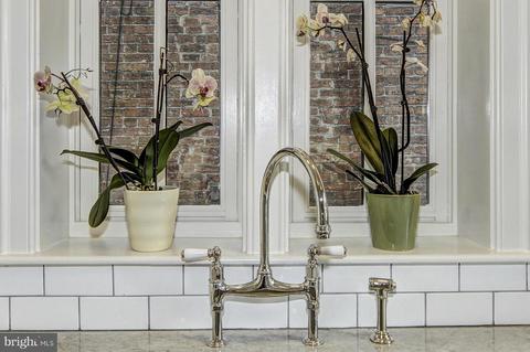 918 7th St NE, Washington, DC 20002 photo 13