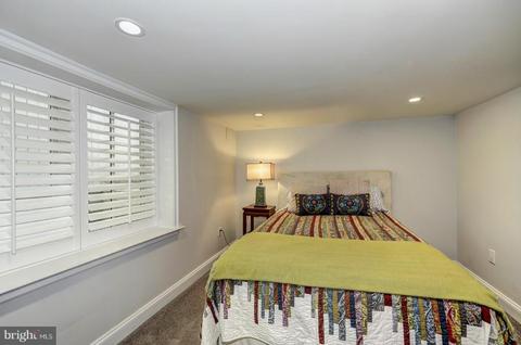 918 7th St NE, Washington, DC 20002 photo 25