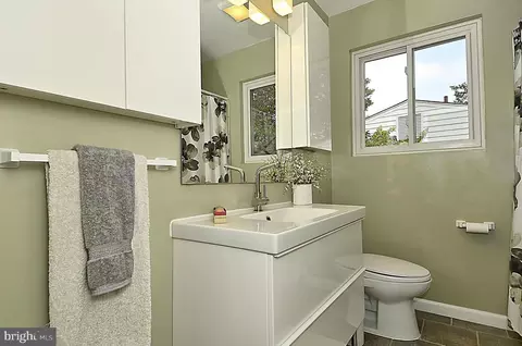 9314 Greyrock Rd, Silver Spring, MD 20910 photo 17