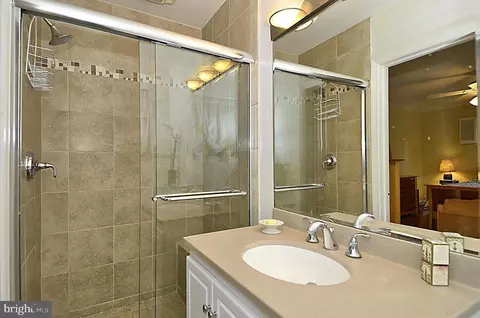 9314 Greyrock Rd, Silver Spring, MD 20910 photo 13