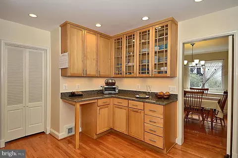 9314 Greyrock Rd, Silver Spring, MD 20910 photo 6