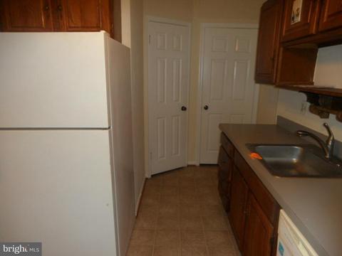 9896 Whiskey Run, Laurel, MD 20723 photo 10