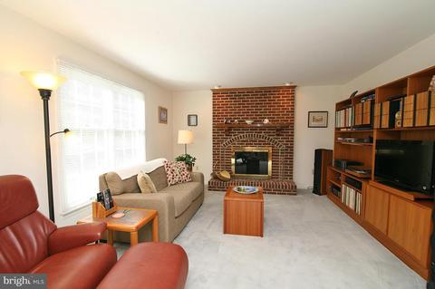 2185 Greenleaf Dr E, Frederick, MD 21702 photo 14