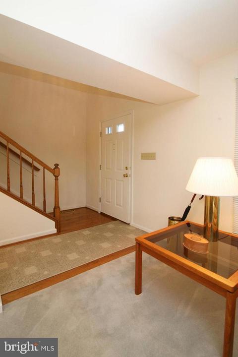 2185 Greenleaf Dr E, Frederick, MD 21702 photo 5