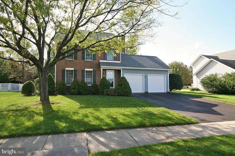 2185 Greenleaf Dr E, Frederick, MD 21702 photo 1