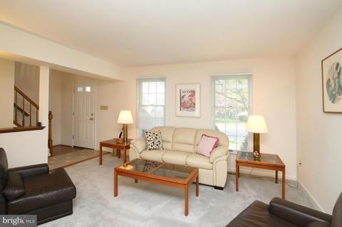 2185 Greenleaf Dr E, Frederick, MD 21702 photo 8