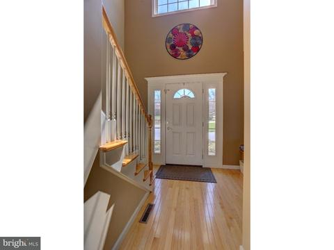 311 Pierson Rd, Lititz, PA 17543 photo 3