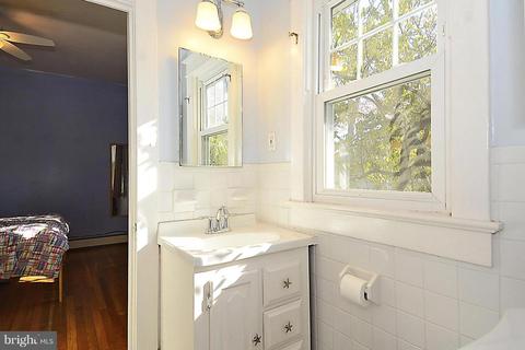 721 Boundary Ave, Silver Spring, MD 20910 photo 12