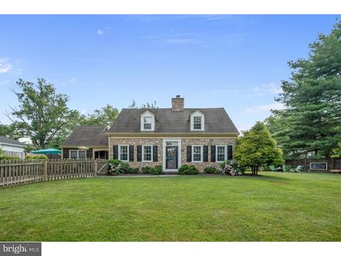 292 Rosedale Ave, Wayne, PA 19087 photo 1