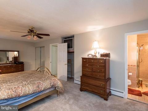 7 Senate Dr, Pasadena, MD 21122 photo 20